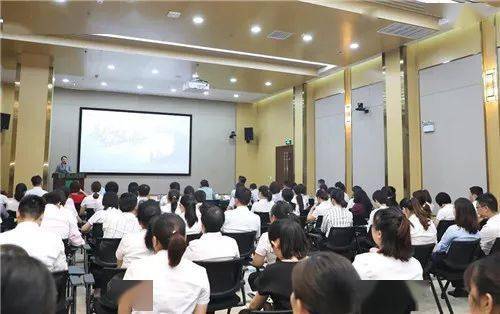 凝心聚力，共譜新篇——綠之韻集團(tuán)2020年上半年度員工大會暨高效會議服務(wù)紀(jì)實(shí)